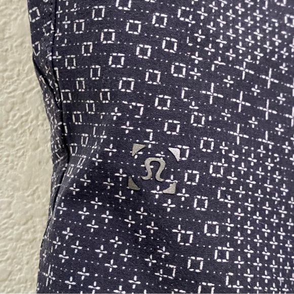 LULULEMON Athletica T.H.E. Shorts 9” Linerless Geometric Print Men’s Shorts S - Picture 8 of 12